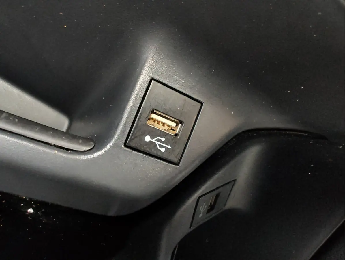 1.8 HYBRID DYNAMIC Dodehoekdetectie | Stoelverwarming | Adaptive Cruise
