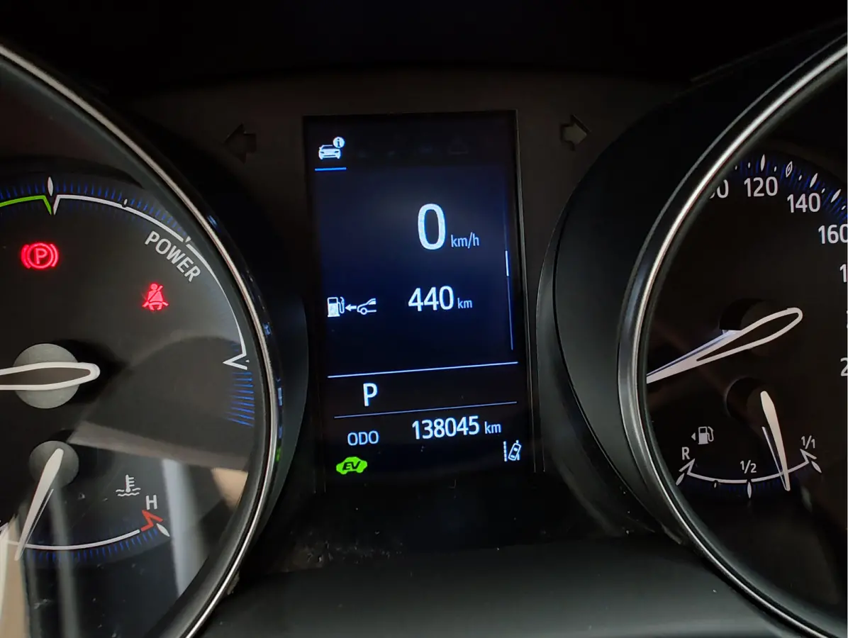 1.8 HYBRID DYNAMIC Dodehoekdetectie | Stoelverwarming | Adaptive Cruise