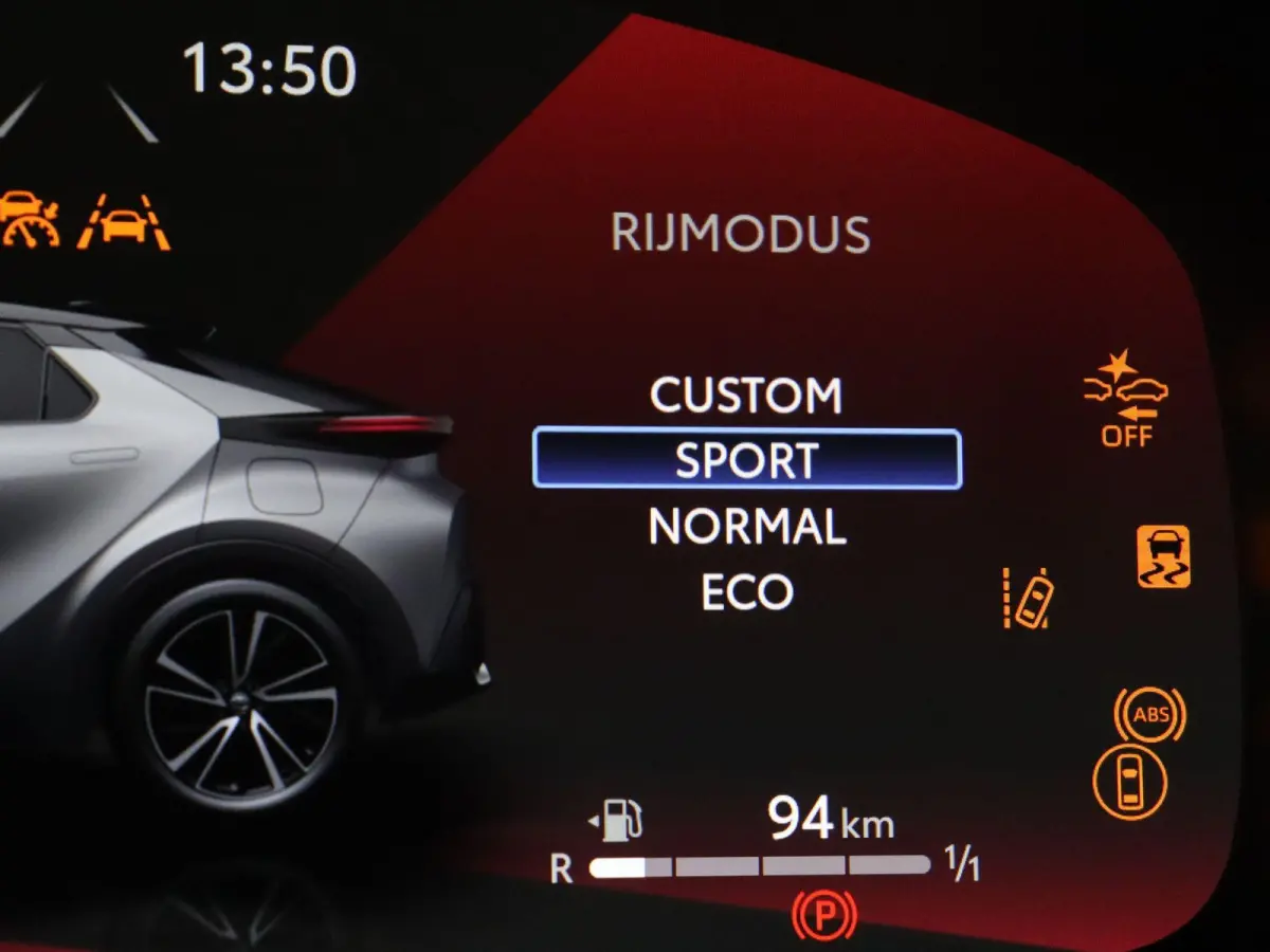 2.0 Plug-in Hybrid 220 Dynamic | Warmtepomp | Stoelverwarming | Keyless Entry |