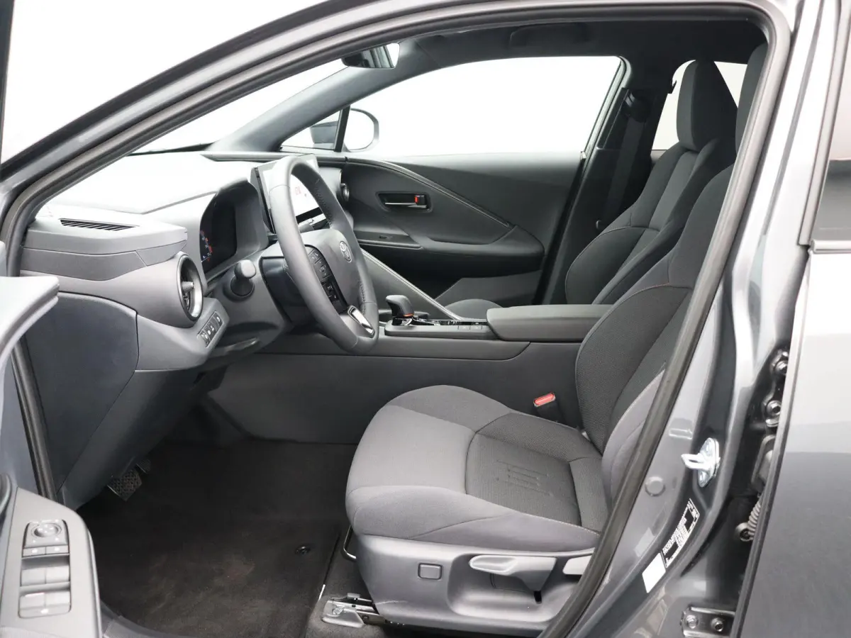 2.0 Plug-in Hybrid 220 Dynamic | Warmtepomp | Stoelverwarming | Keyless Entry |