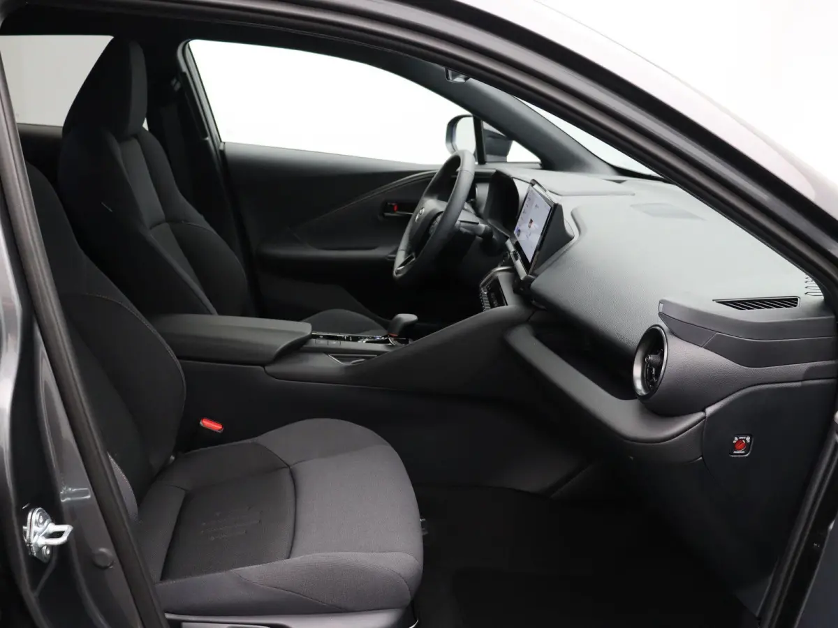 2.0 Plug-in Hybrid 220 Dynamic | Warmtepomp | Stoelverwarming | Keyless Entry |