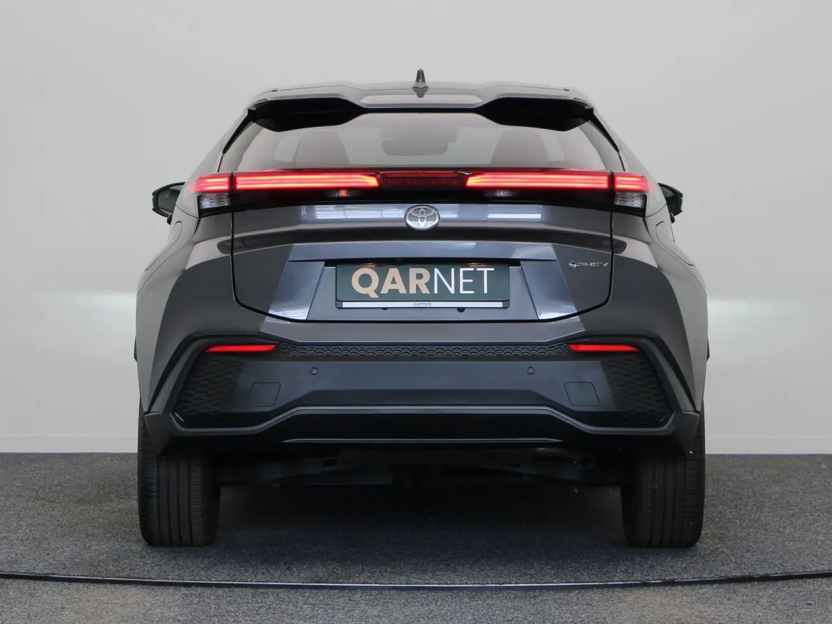 2.0 Plug-in Hybrid 220 Dynamic | Warmtepomp | Stoelverwarming | Keyless Entry |