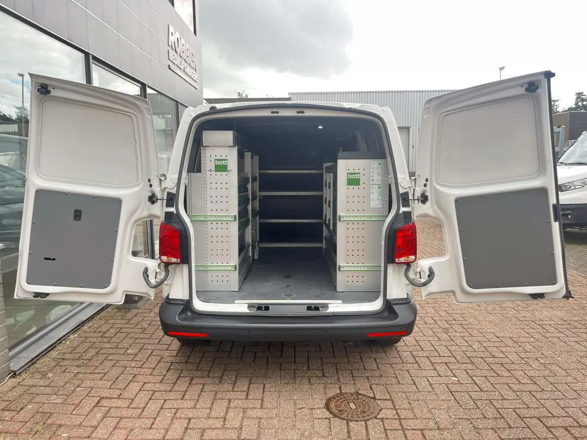 T6.1 - 2.0 TDI  Aut. DSG Airco/Cruise/Nav Kasten L2H1