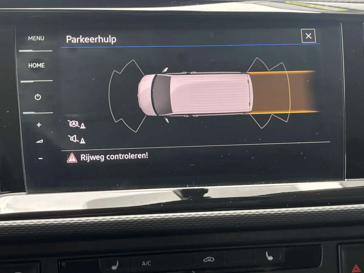 T6.1 - 2.0 TDI  Aut. DSG Airco/Cruise/Nav Kasten L2H1