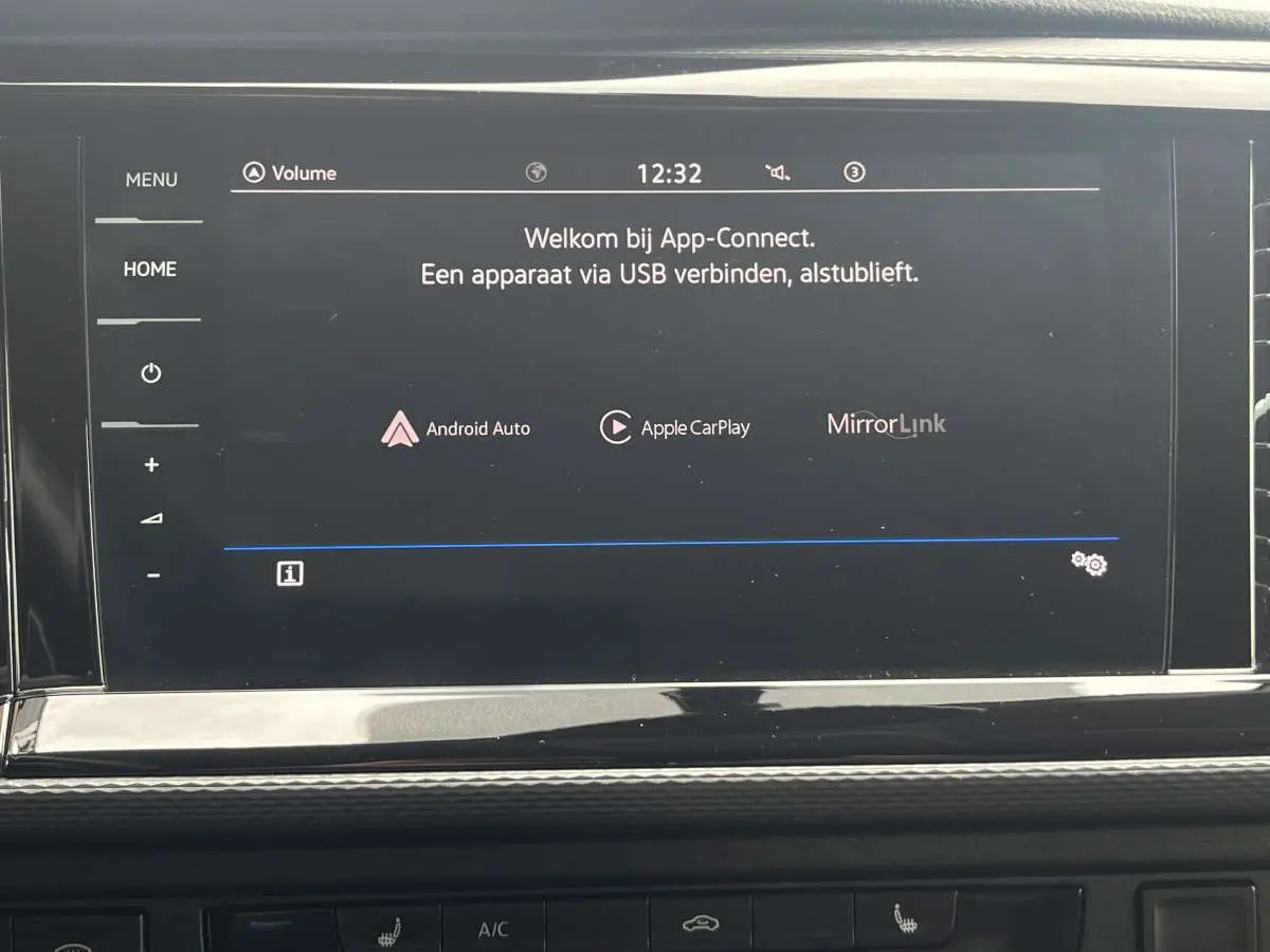 T6.1 - 2.0 TDI  Aut. DSG Airco/Cruise/Nav Kasten L2H1