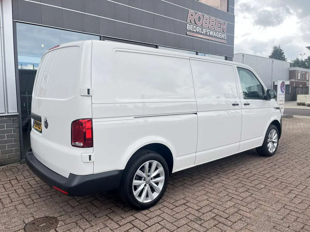 T6.1 - 2.0 TDI  Aut. DSG Airco/Cruise/Nav Kasten L2H1