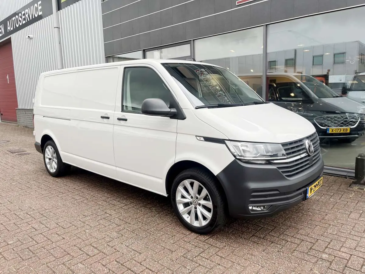 T6.1 - 2.0 TDI  Aut. DSG Airco/Cruise/Nav Kasten L2H1