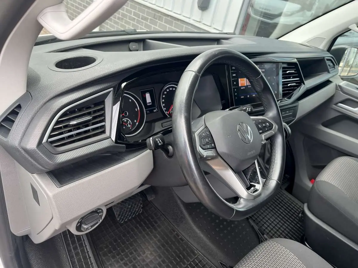 T6.1 - 2.0 TDI  Aut. DSG Airco/Cruise/Nav Kasten L2H1