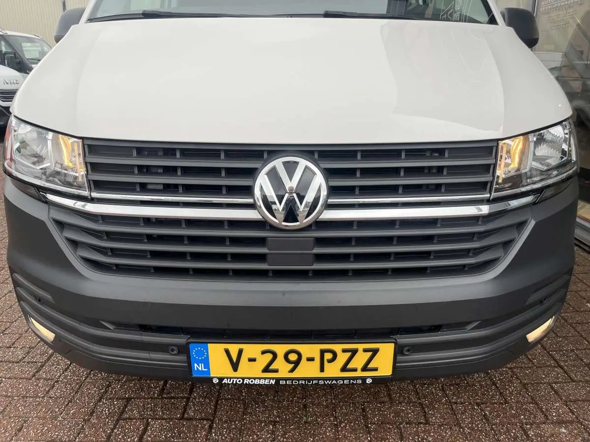 T6.1 - 2.0 TDI  Aut. DSG Airco/Cruise/Nav Kasten L2H1
