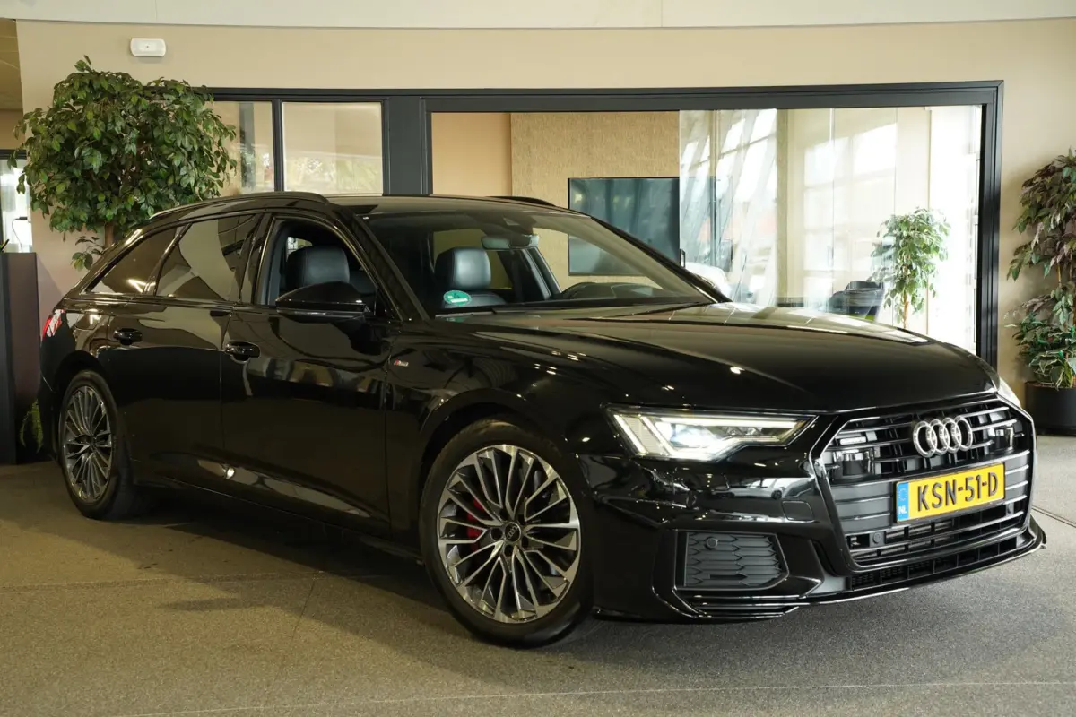 55 TFSI e quattro Competition 367PK S-line Leder Trek Navi Cam