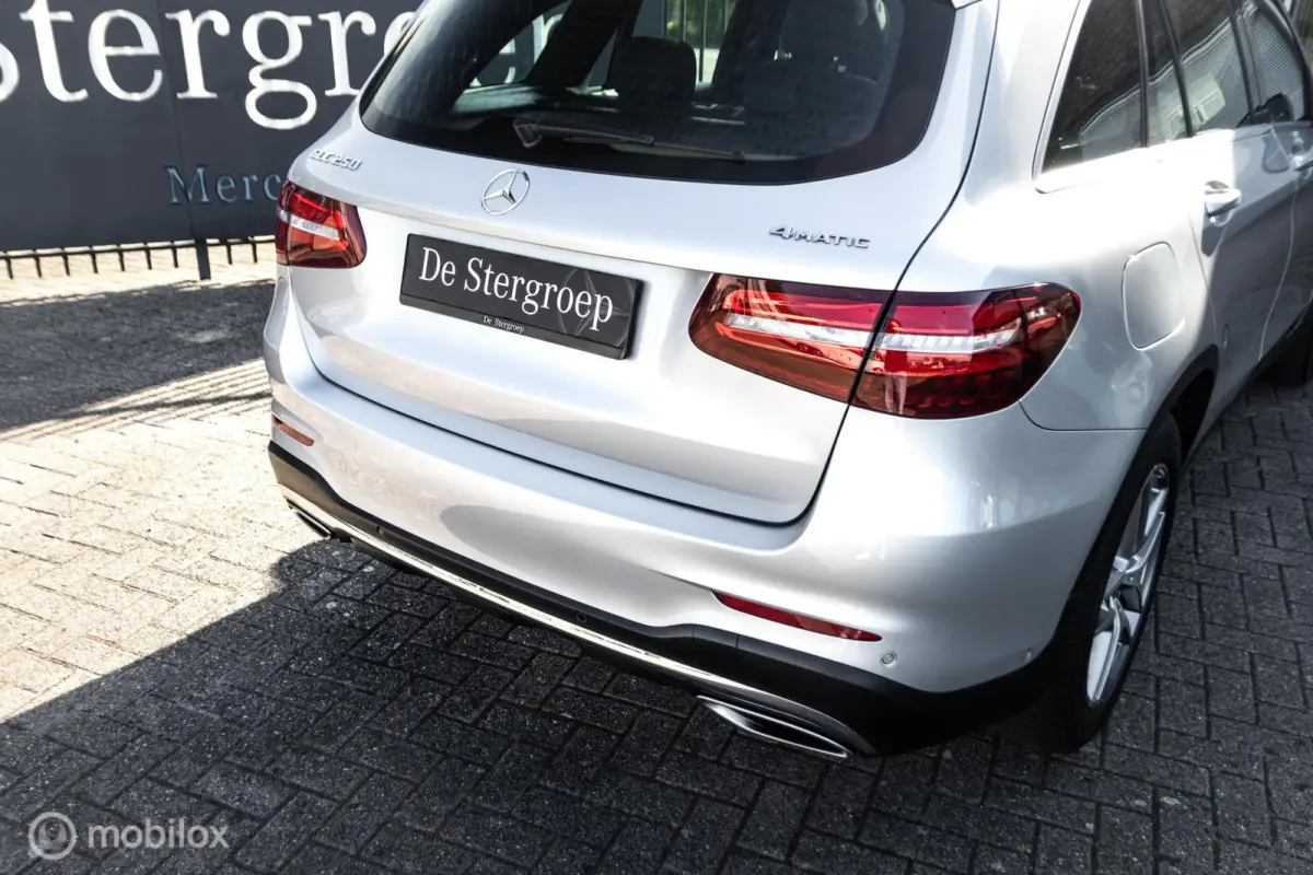 250 4MATIC Premium Plus AMG