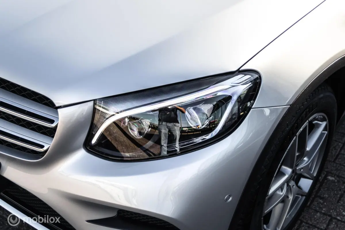 250 4MATIC Premium Plus AMG