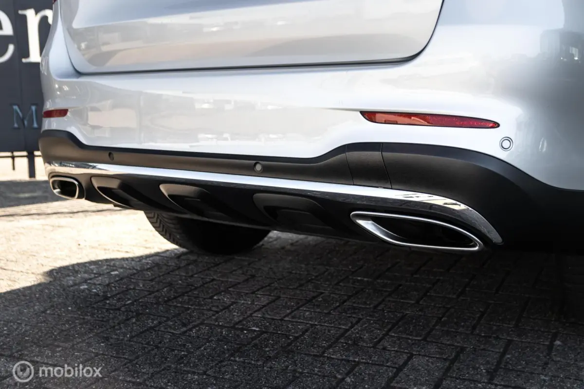 250 4MATIC Premium Plus AMG