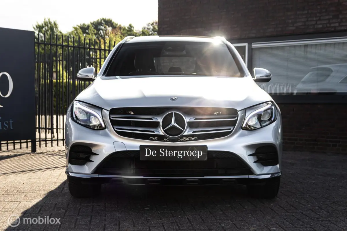 250 4MATIC Premium Plus AMG