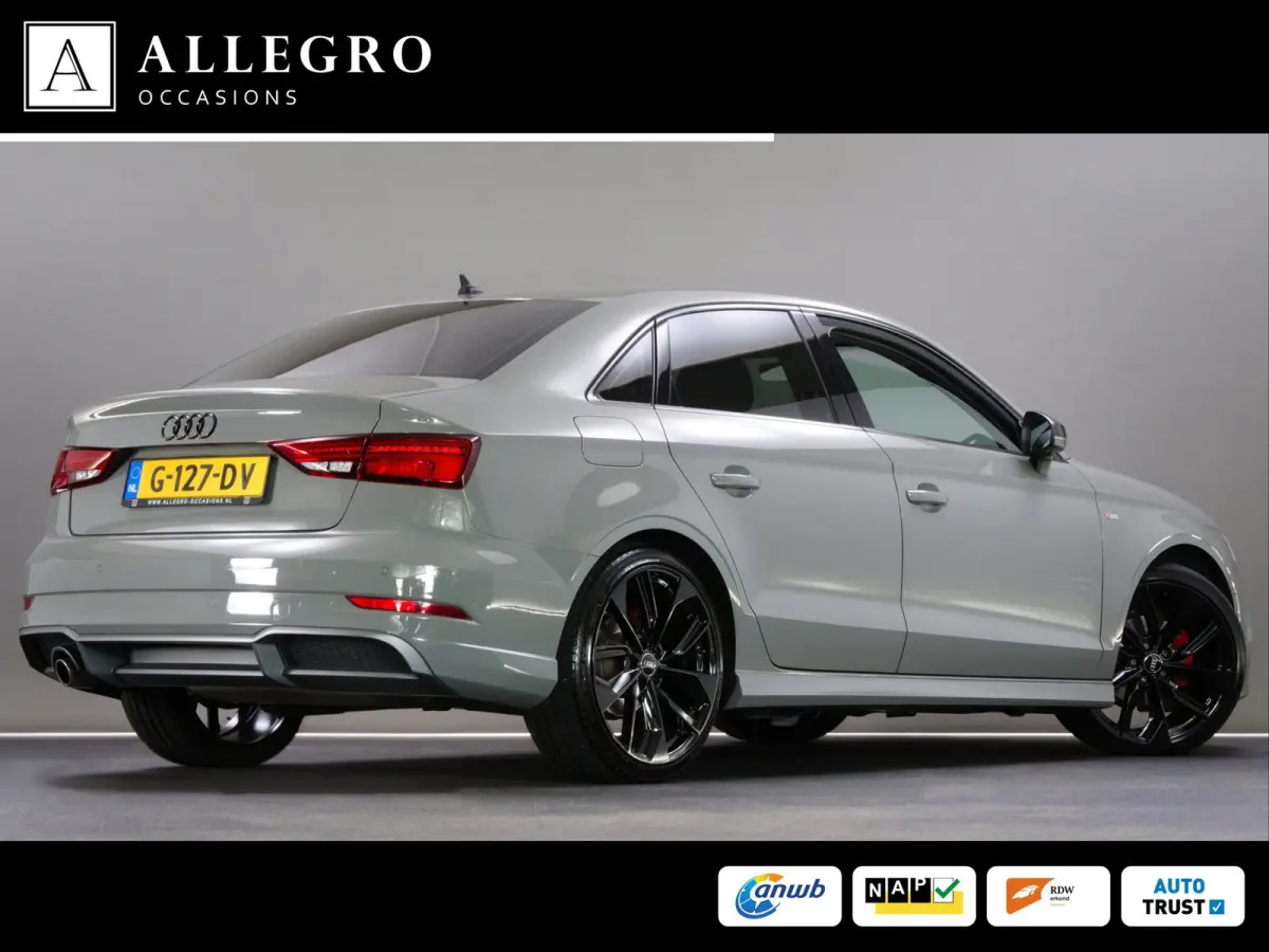 30 TFSI Sport S-Line Edition (CRUISE CONTROL, CLIMATE CONTROL, NAVIGATIESYSTEEM, SPORTSTOELEN, RODE REMKLAUWEN)