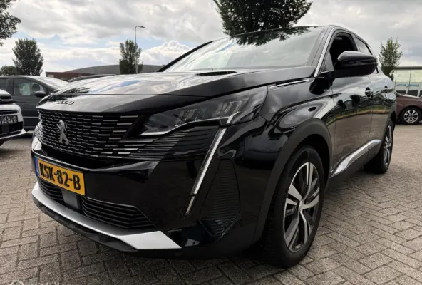 1.6 HYbrid 225 Allure Pack Business