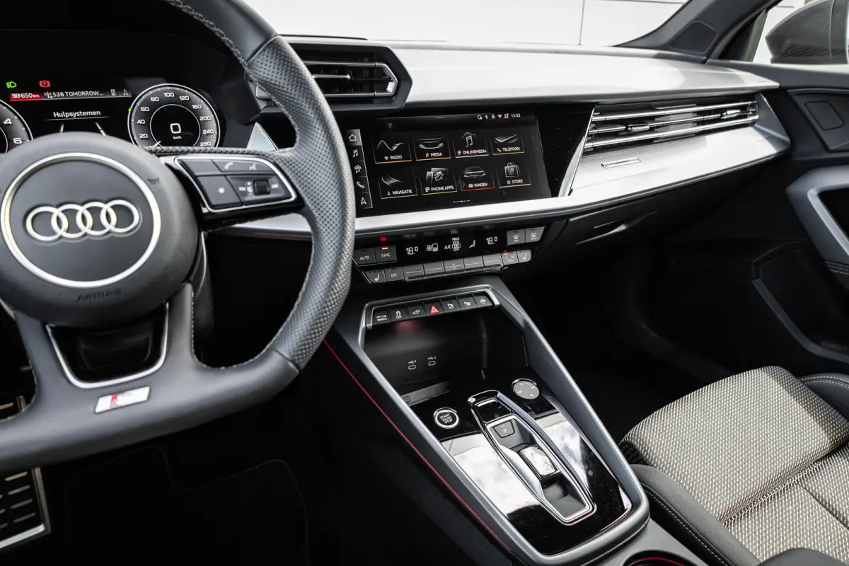 40 TFSI e S edition | Panoramadak | Camera | ACC | Lichtpakket |