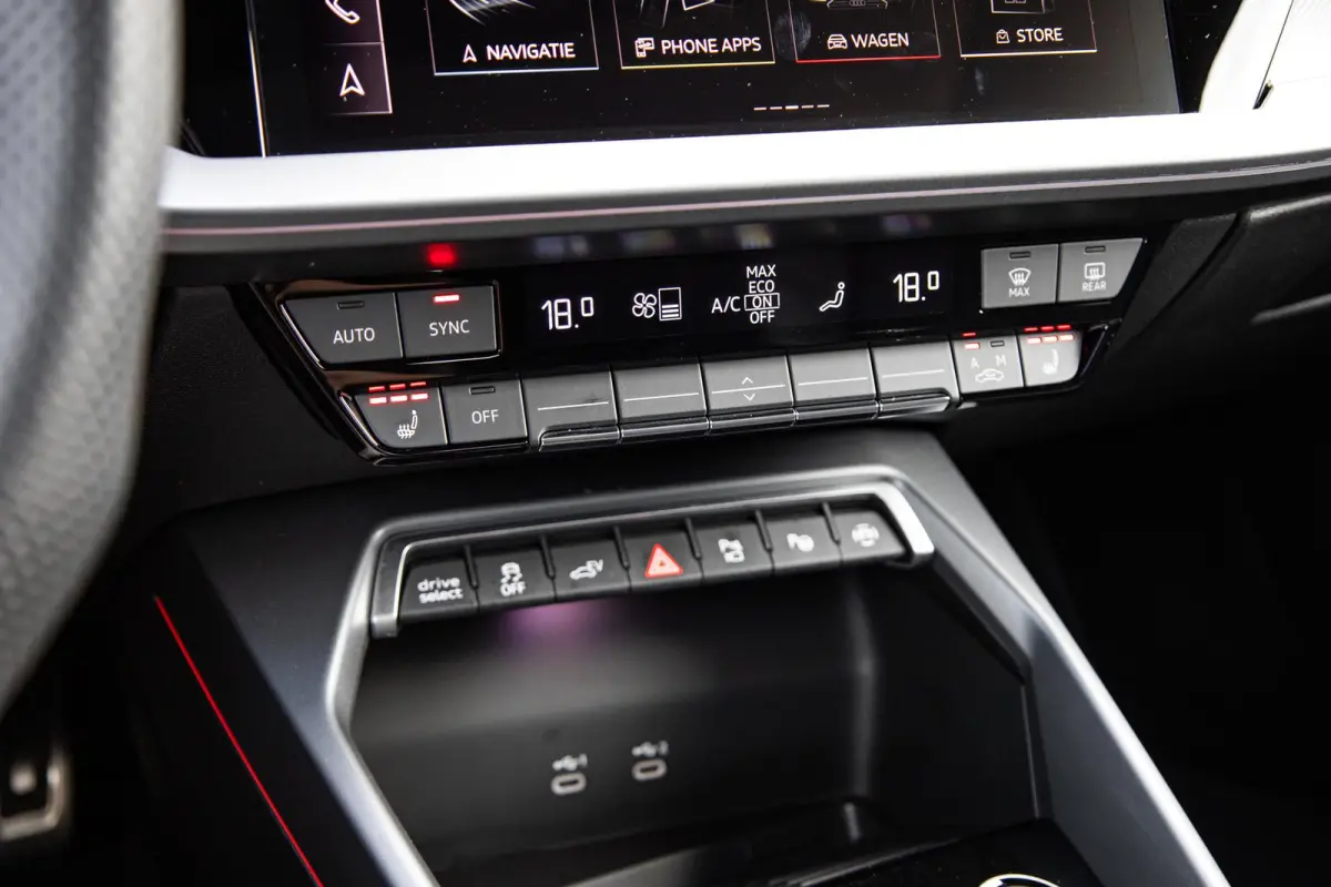 40 TFSI e S edition | Panoramadak | Camera | ACC | Lichtpakket |