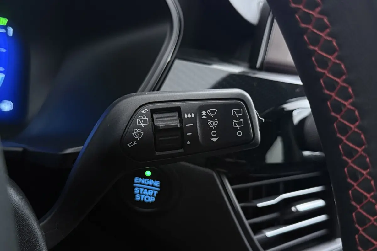 2.5 PHEV Titanium X ST-Line | Org NL | CarPlay | Digital Cockpit | Keyless | Camera |
