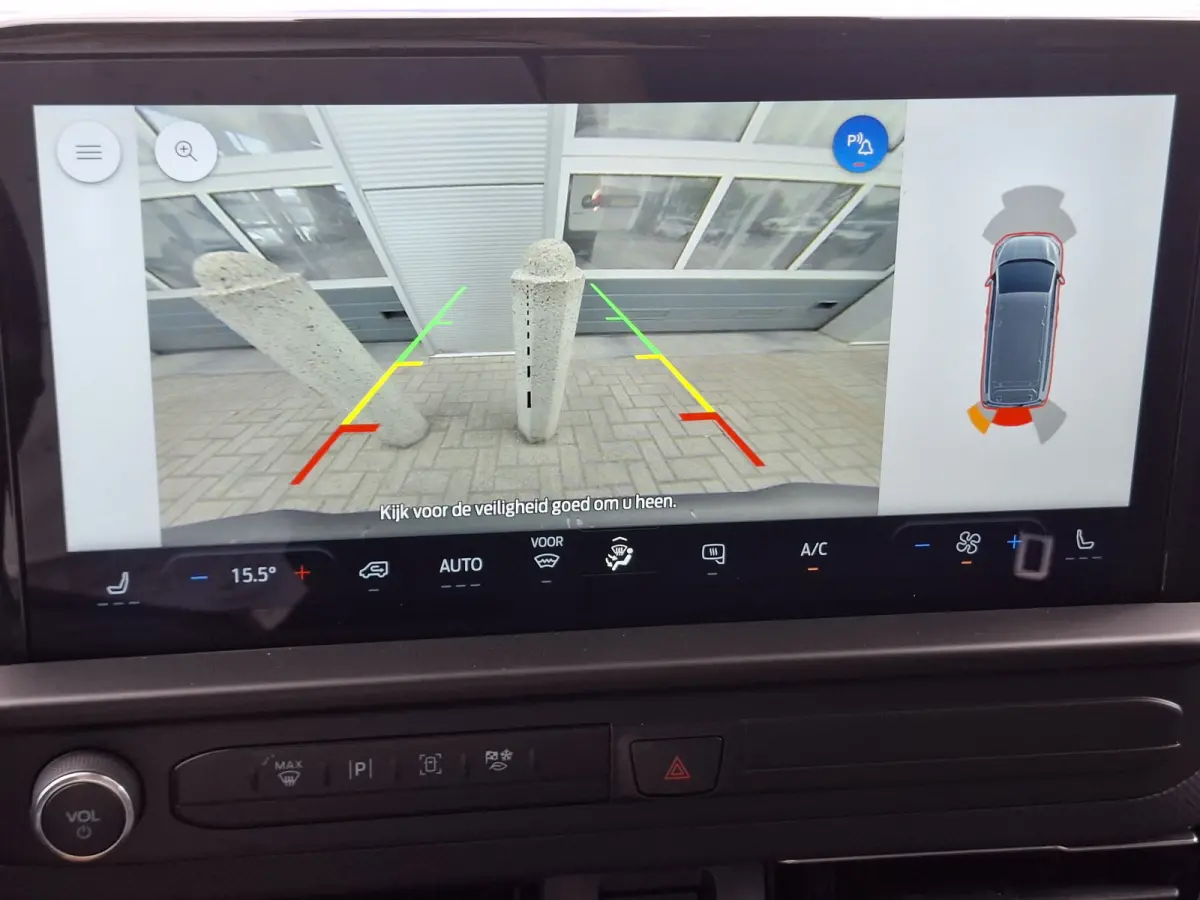 320 2.5 PHEV L2H1 Limited | Incl. BPM | NIEUW!! | Navigatie/Android/Apple Carplay | Cruise Control Adaptief | Voorstoelen/Voorruit Verwarmd | PDC Voor en Achter | Airco Automatisch | LED Kop