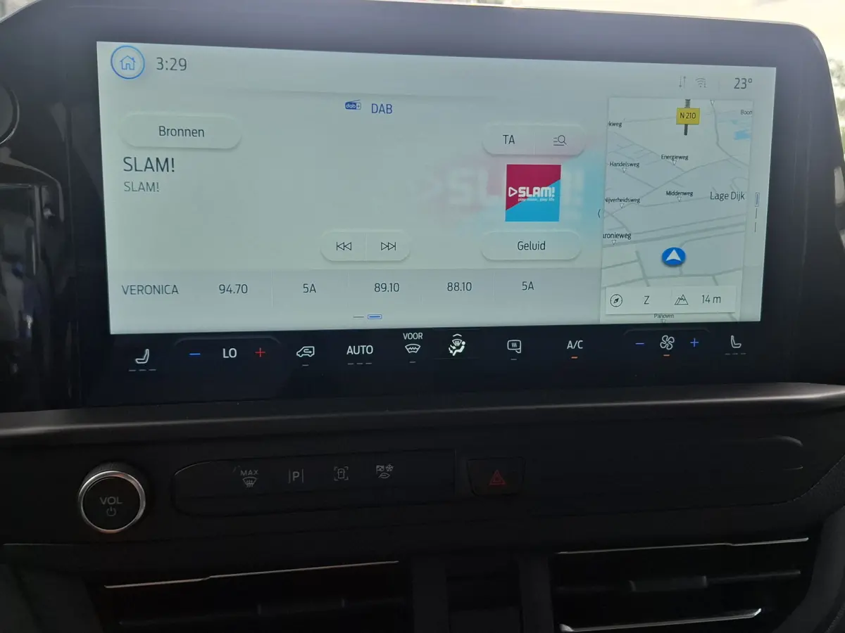320 2.5 PHEV L2H1 Limited | Incl. BPM | NIEUW!! | Navigatie/Android/Apple Carplay | Cruise Control Adaptief | Voorstoelen/Voorruit Verwarmd | PDC Voor en Achter | Airco Automatisch | LED Kop