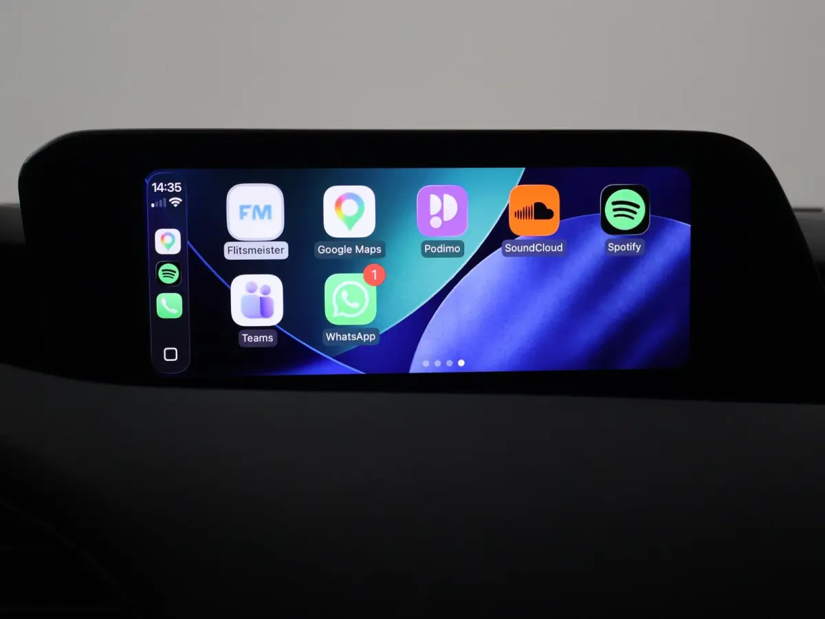 2.0 e-SkyActiv-X M HYBRID 186 PK LUXURY + CARPLAY | BOSE | HEAD-UP | ADAPTIVE CRUISE | MEMORY | STOEL/STUURVERW.