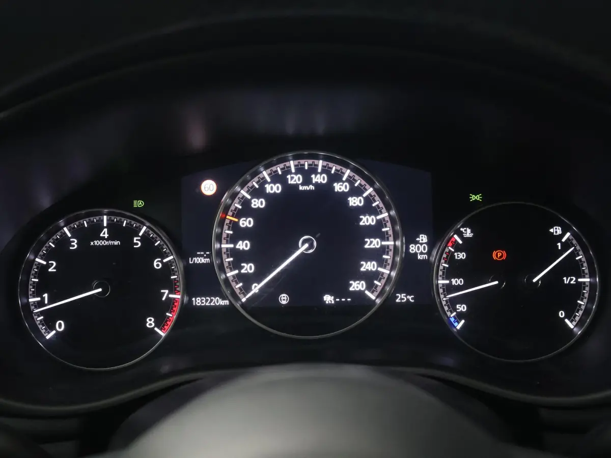 2.0 e-SkyActiv-X M HYBRID 186 PK LUXURY + CARPLAY | BOSE | HEAD-UP | ADAPTIVE CRUISE | MEMORY | STOEL/STUURVERW.