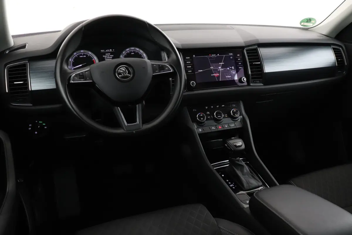 1.5 TSI Business Edition | Trekhaak | CarPlay | Automaat | Canton Geluid | Camera |