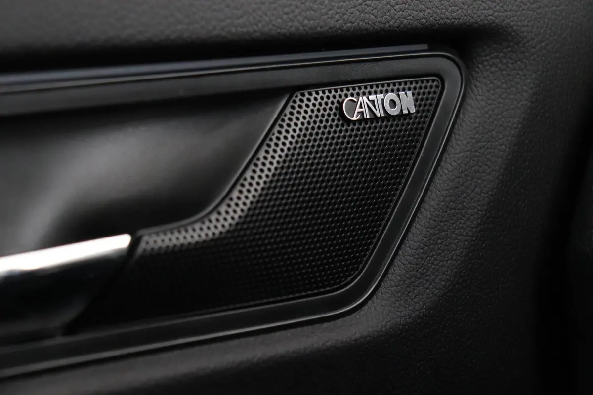 1.5 TSI Business Edition | Trekhaak | CarPlay | Automaat | Canton Geluid | Camera |