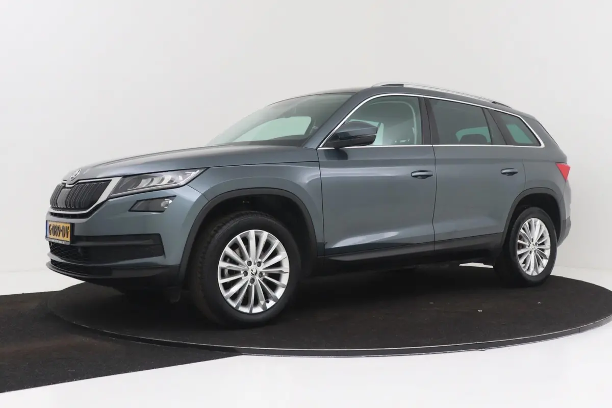 1.5 TSI Business Edition | Trekhaak | CarPlay | Automaat | Canton Geluid | Camera |