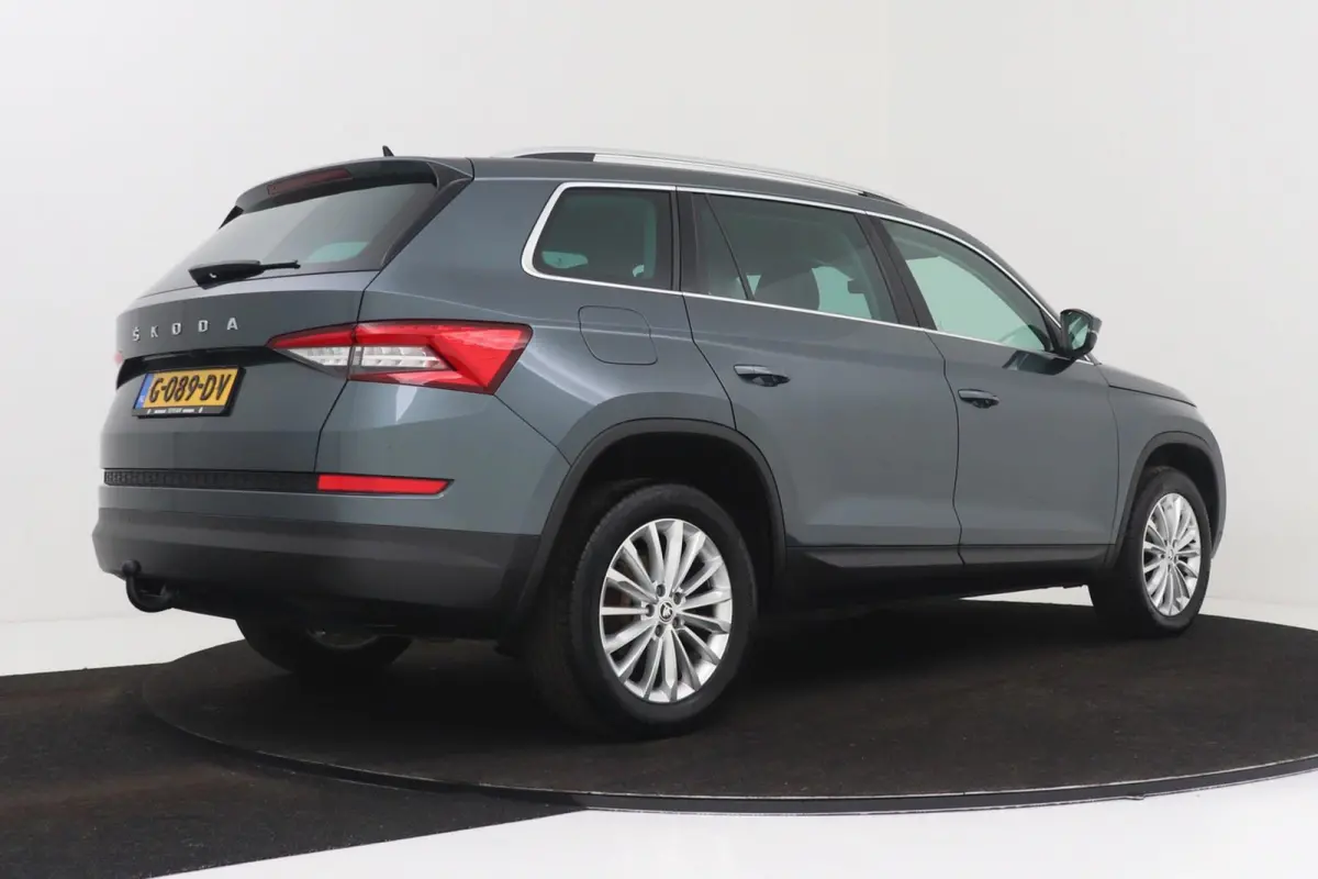 1.5 TSI Business Edition | Trekhaak | CarPlay | Automaat | Canton Geluid | Camera |
