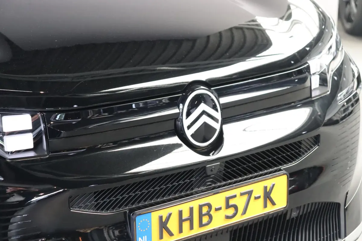 1.2 Hybrid 145 Business Elektrische Achterklep Stuurwielverwarming