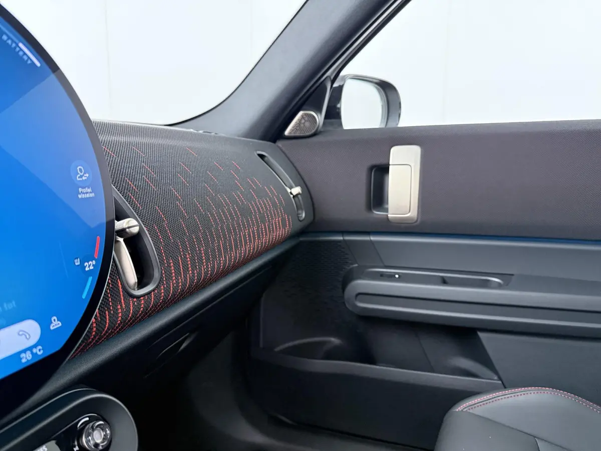 E John Cooper Works | Pakket-L | Stuur- Stoelverwarming | Panoramadak | Harman/Kardon | Head-Up Display |