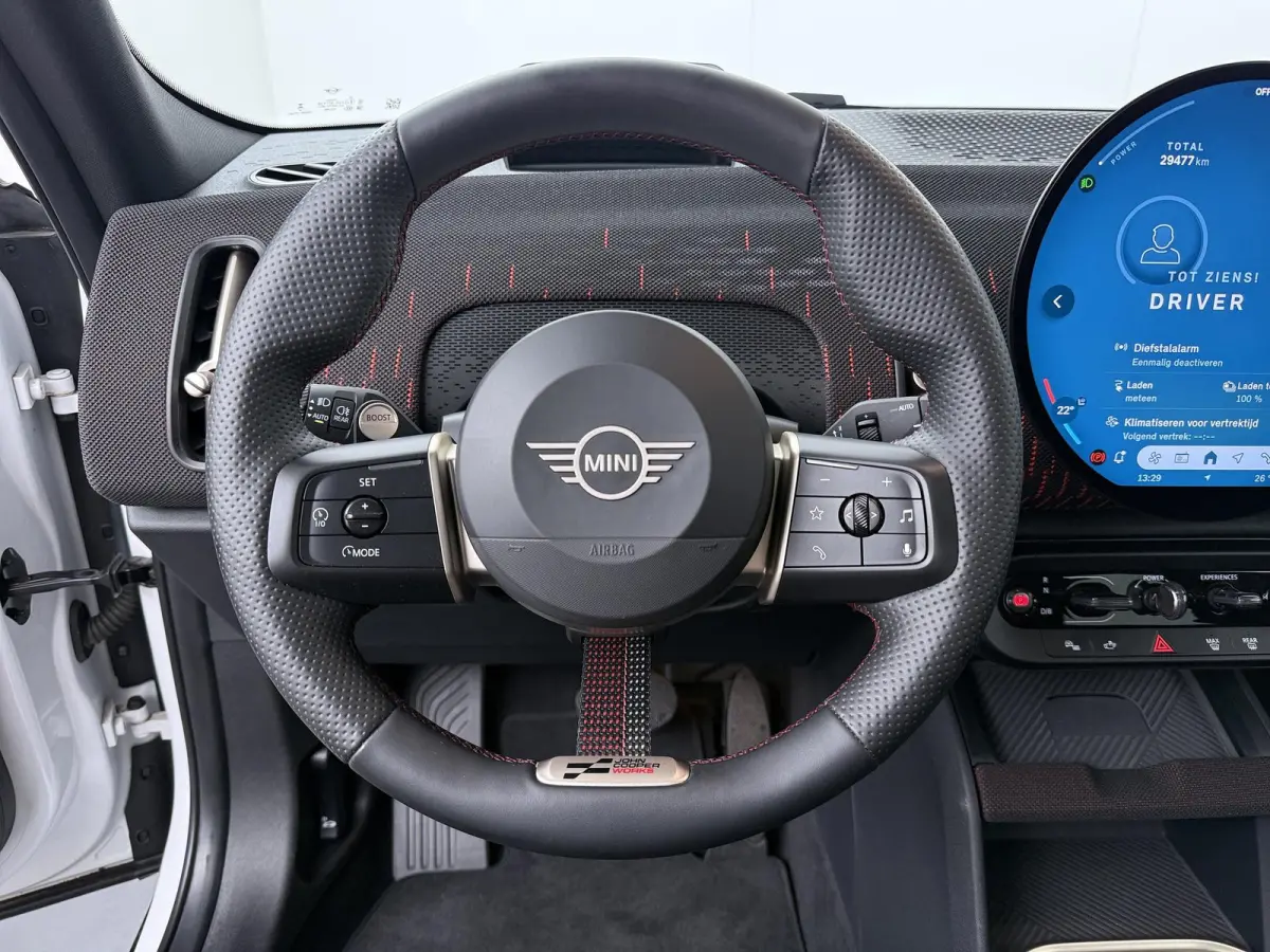 E John Cooper Works | Pakket-L | Stuur- Stoelverwarming | Panoramadak | Harman/Kardon | Head-Up Display |