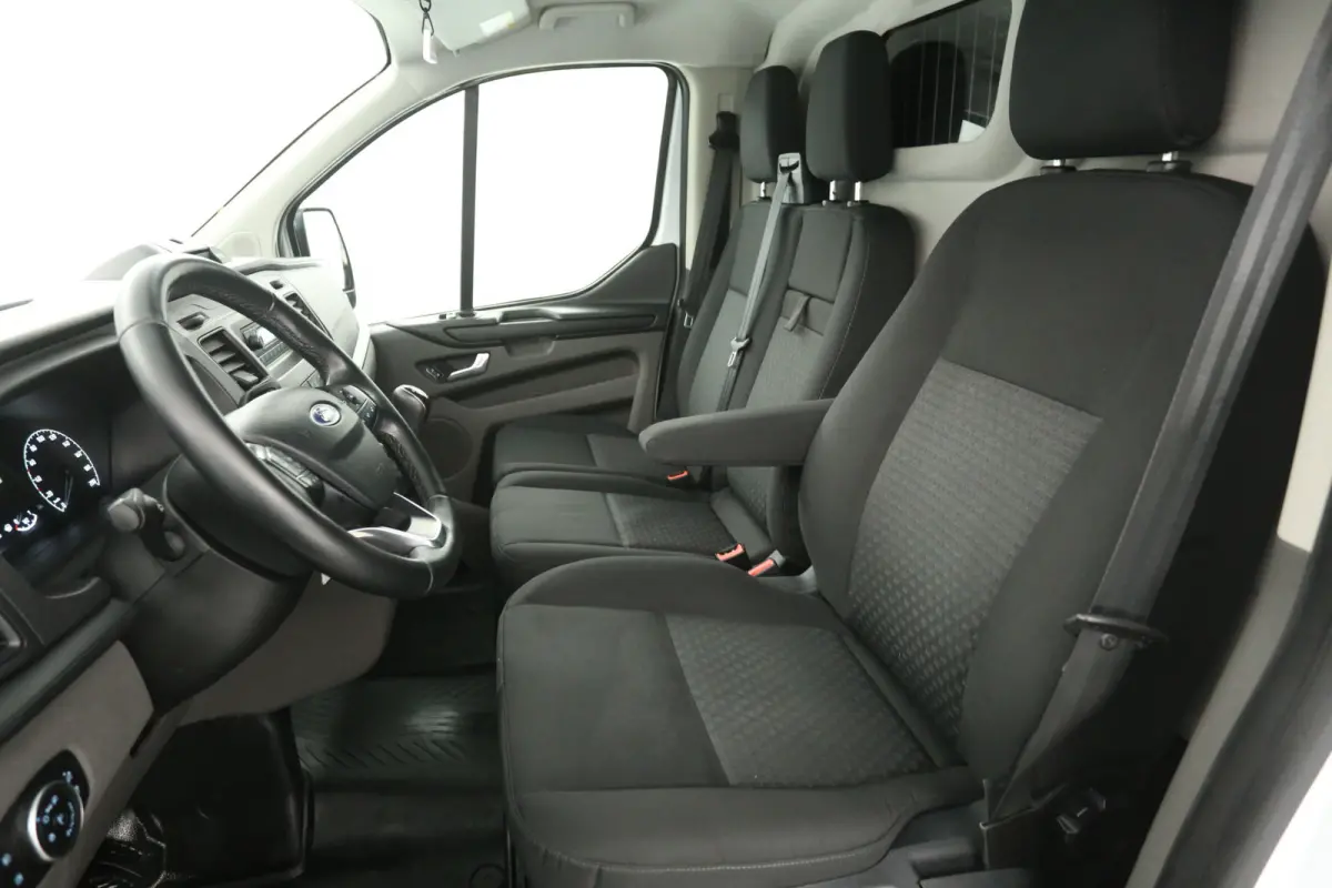 2.0 TDCI L1H1 | Airco | Cruise | 3 Zits | Parkeersens. | Stoelverw. | Trekhaak