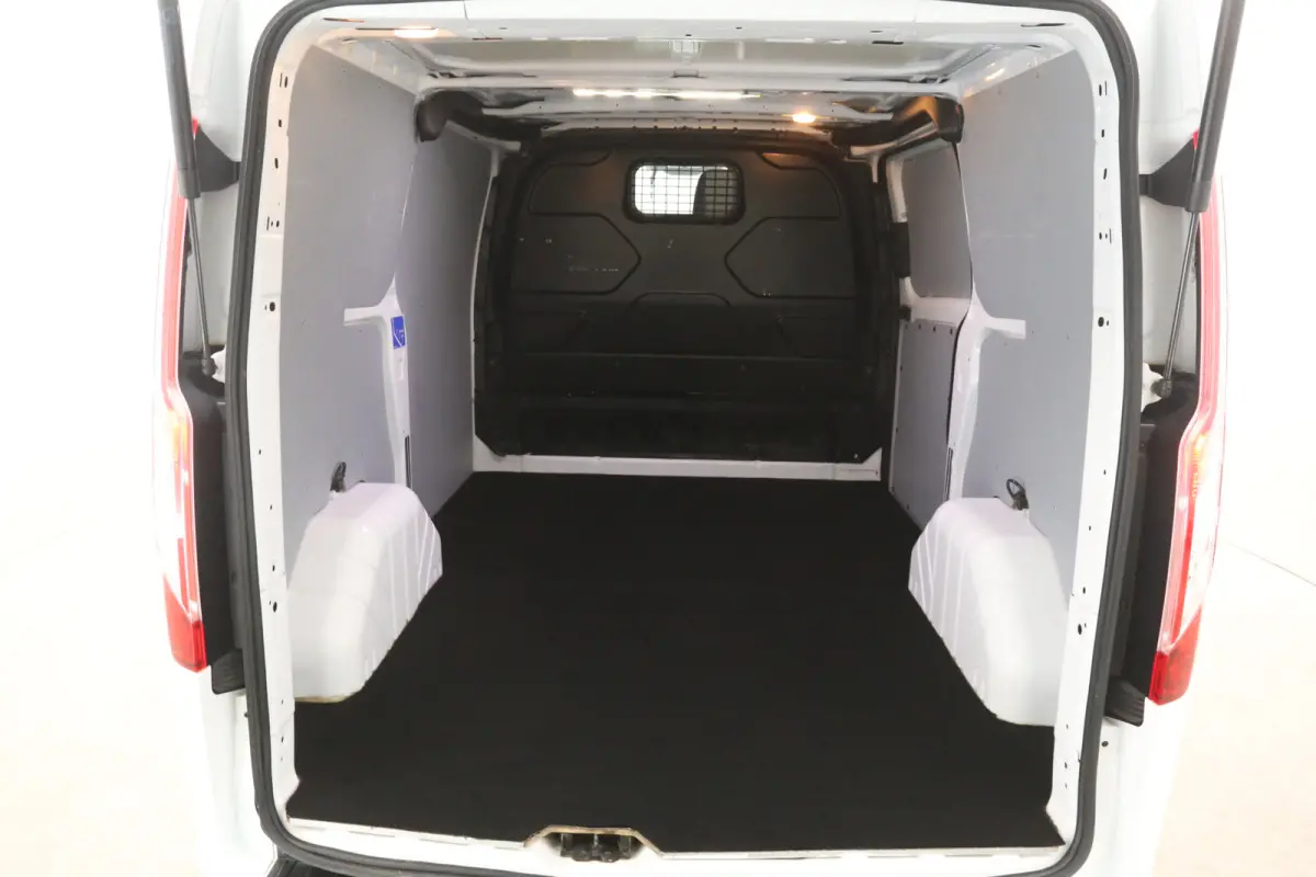 2.0 TDCI L1H1 | Airco | Cruise | 3 Zits | Parkeersens. | Stoelverw. | Trekhaak