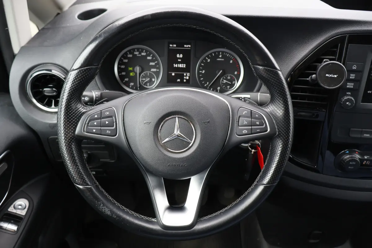 116 CDI Lang DC Automaat Led Navigatie Camera