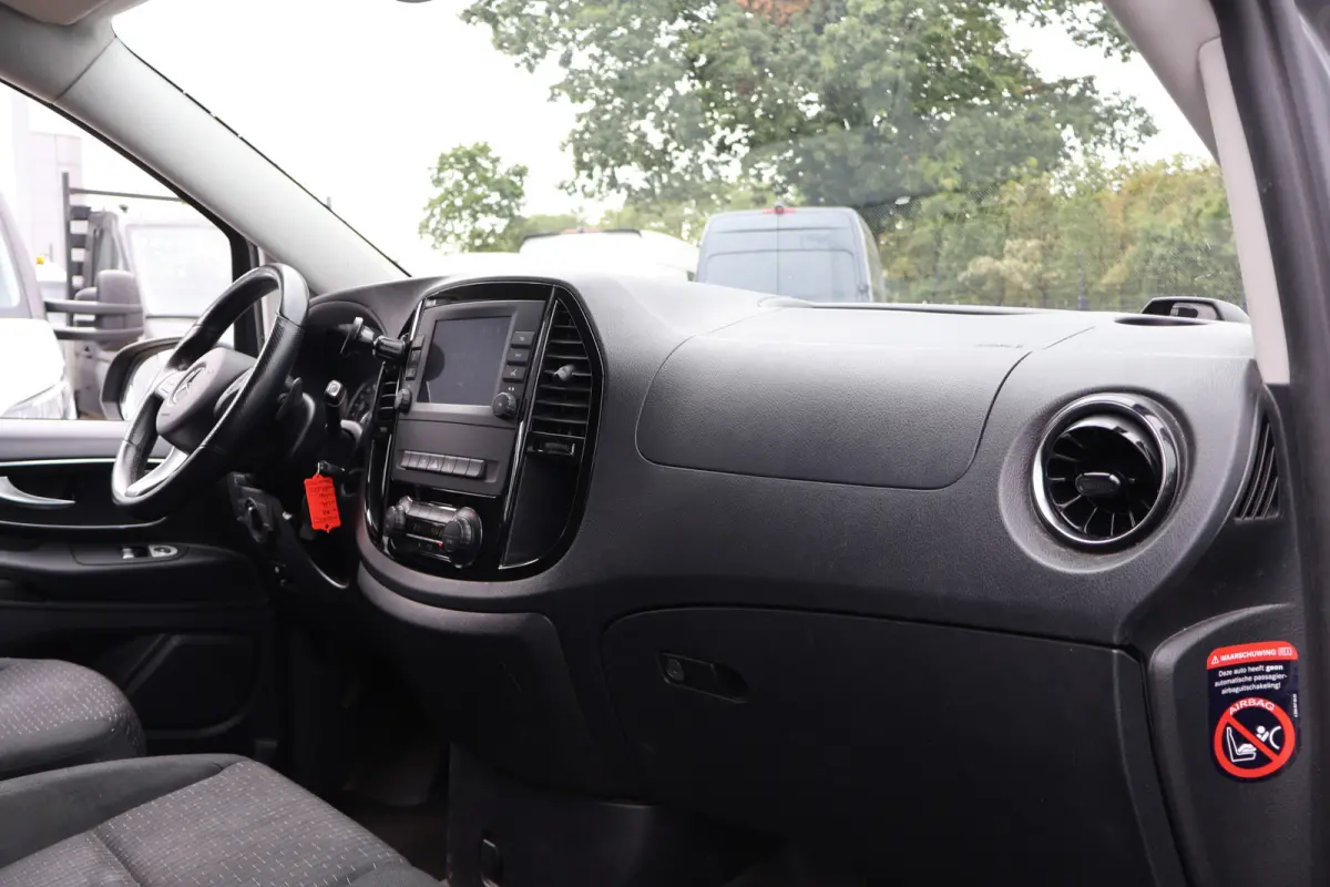 116 CDI Lang DC Automaat Led Navigatie Camera