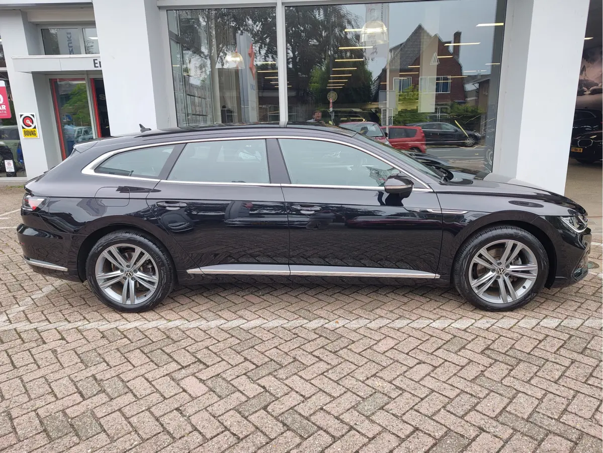 1.4 TSI eHYBRID R-LINE BUSINESS Ergo Seats | Virtual Cockpit | Park Assist