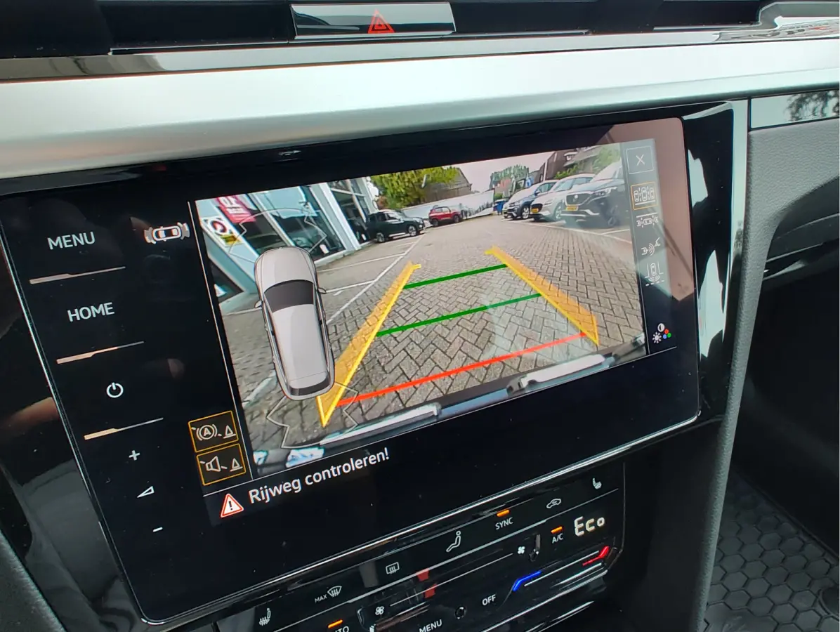 1.4 TSI eHYBRID R-LINE BUSINESS Ergo Seats | Virtual Cockpit | Park Assist