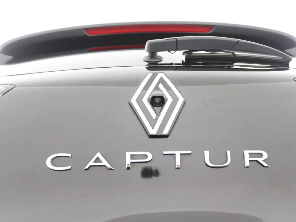 techno full hybrid E-Tech 160 | Google Navigatie | Parkeercamera | Climate Control |