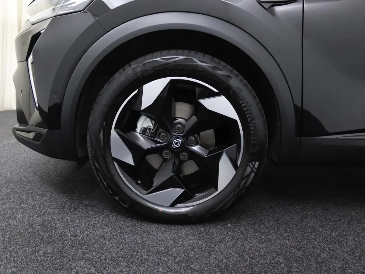 techno full hybrid E-Tech 160 | Google Navigatie | Parkeercamera | Climate Control |