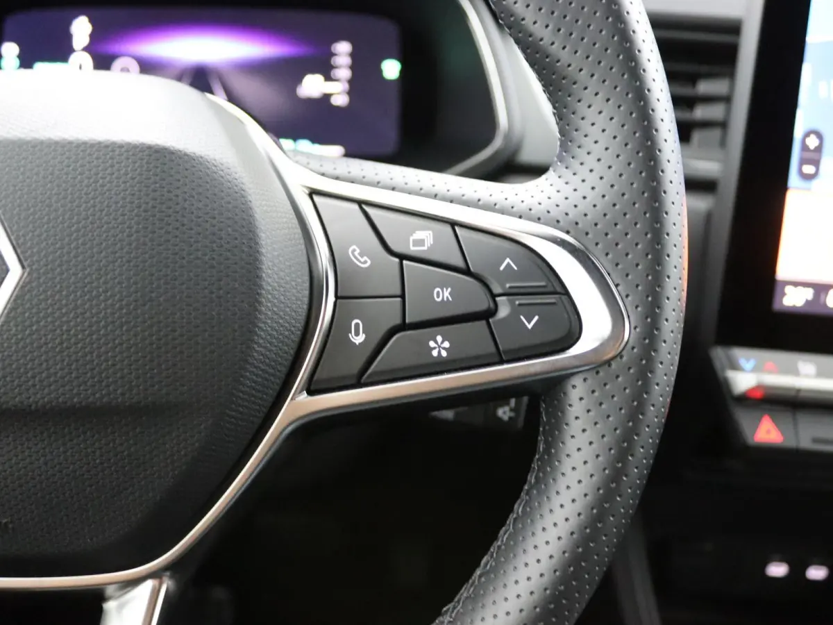 techno full hybrid E-Tech 160 | Google Navigatie | Parkeercamera | Climate Control |