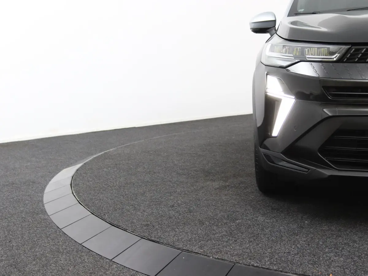 techno full hybrid E-Tech 160 | Google Navigatie | Parkeercamera | Climate Control |