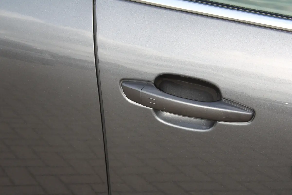 1.6 Plug-in Hybrid 225 Shine | Achterstoelen drie | Achterstoelen verschuifbaar | Achteruitrijcamera