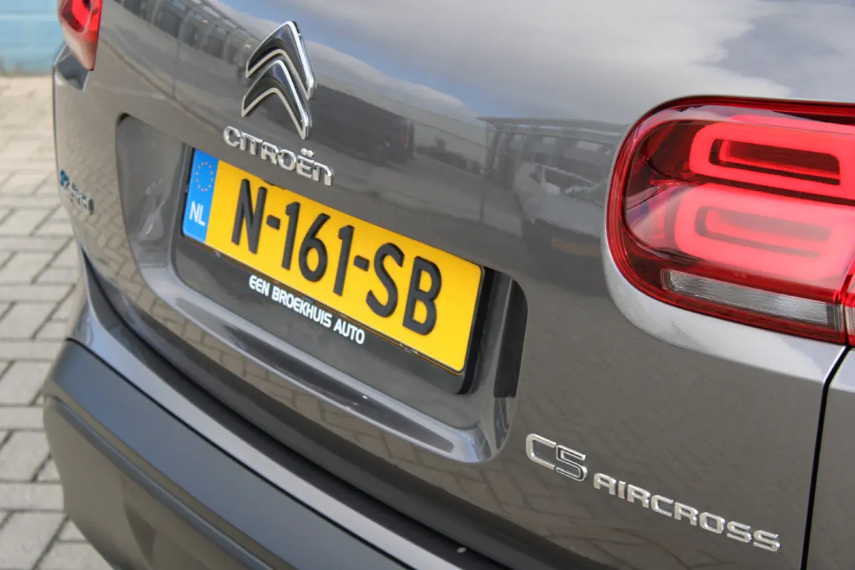 1.6 Plug-in Hybrid 225 Shine | Achterstoelen drie | Achterstoelen verschuifbaar | Achteruitrijcamera