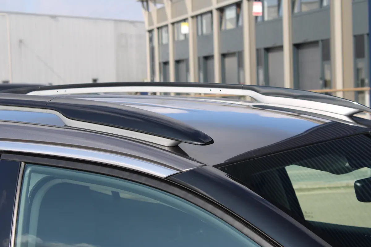 1.6 Plug-in Hybrid 225 Shine | Achterstoelen drie | Achterstoelen verschuifbaar | Achteruitrijcamera