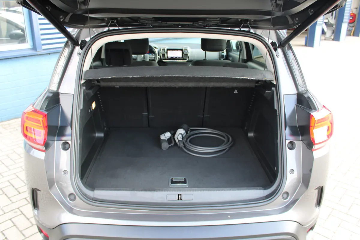 1.6 Plug-in Hybrid 225 Shine | Achterstoelen drie | Achterstoelen verschuifbaar | Achteruitrijcamera