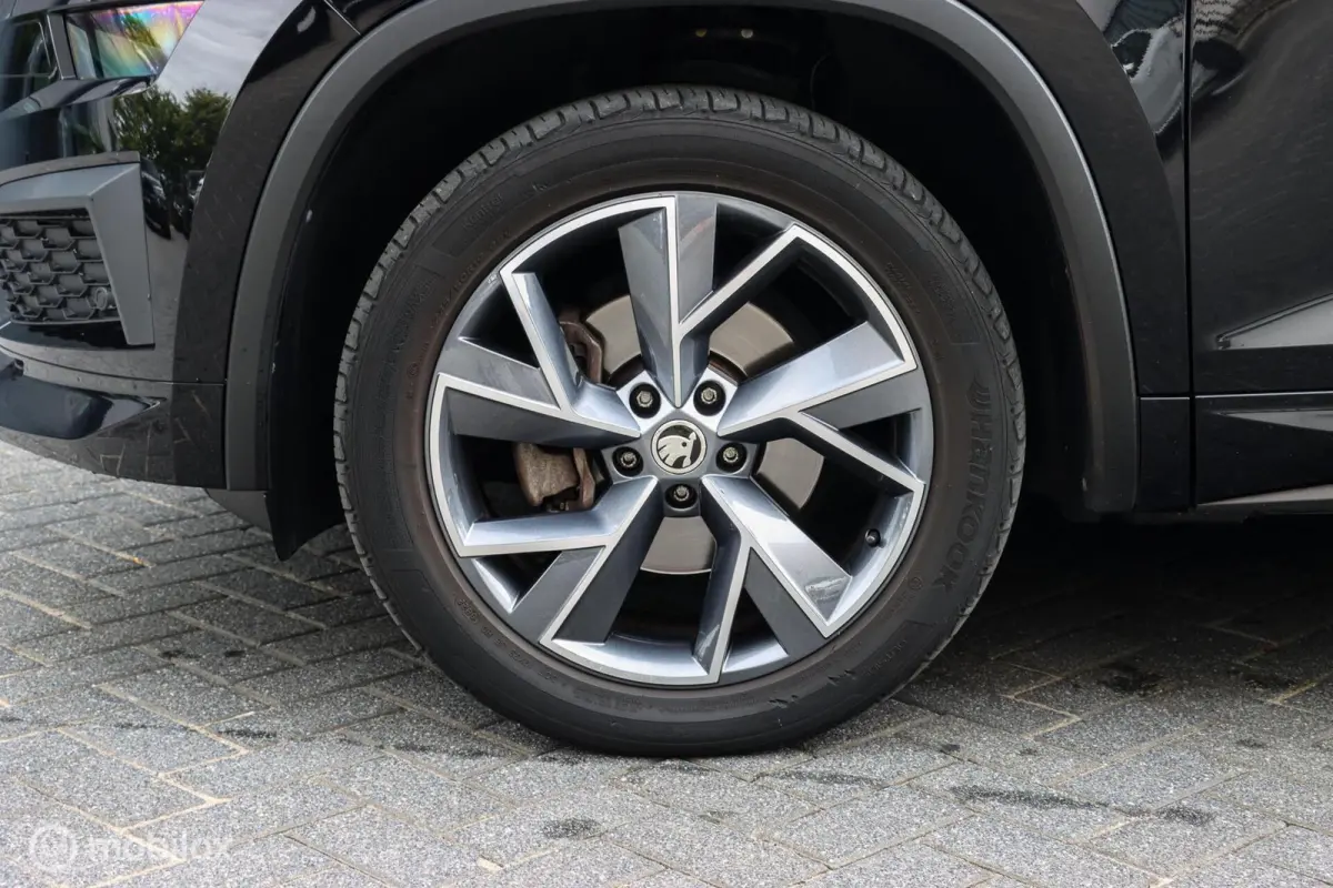 1.5 TSI Sportline Business 7p.|AUT|PANO|ACC|MEMORY|CAMERA