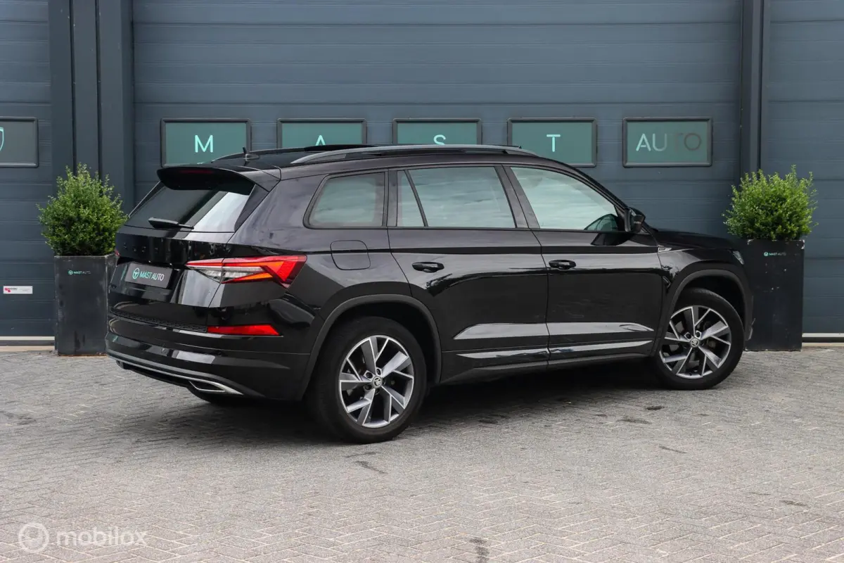 1.5 TSI Sportline Business 7p.|AUT|PANO|ACC|MEMORY|CAMERA